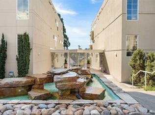 4527 45th Ave SW APT 102N, Seattle, WA 98116