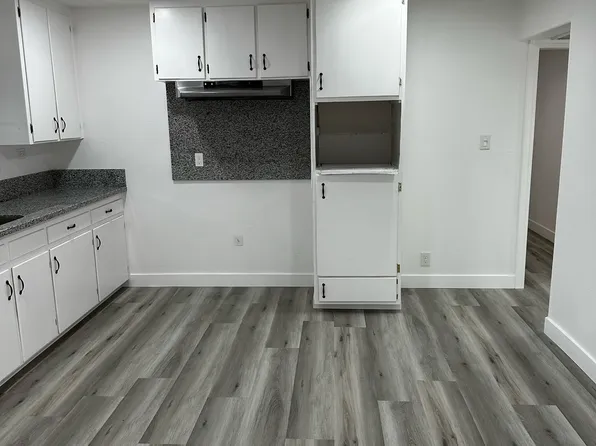 13242 S Henderson Rd, Caruthers, CA 93609