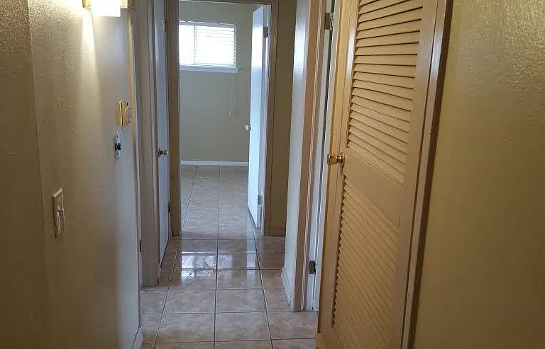 5816 Blackhawk Dr — Photo 4