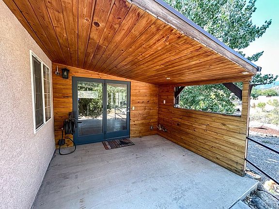 3rd image of 560 Oak Creek Ave
