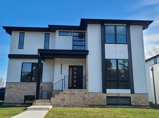 517 S Elm St, Itasca, IL 60143