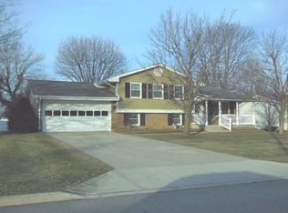 1415 Lakewood Dr, Bucyrus, OH