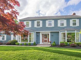 16 Village Rd, Florham Park, NJ 07932