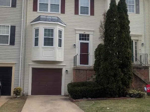 404 Park Cove Dr, Stafford, VA 22554