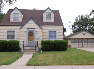 3316 S 64th St, Milwaukee, WI 53219