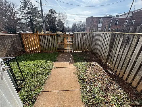 1309 Ashland Ave Photo 1