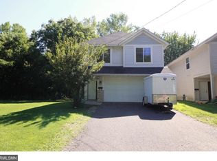 988 Kennard St, Saint Paul, MN 55106