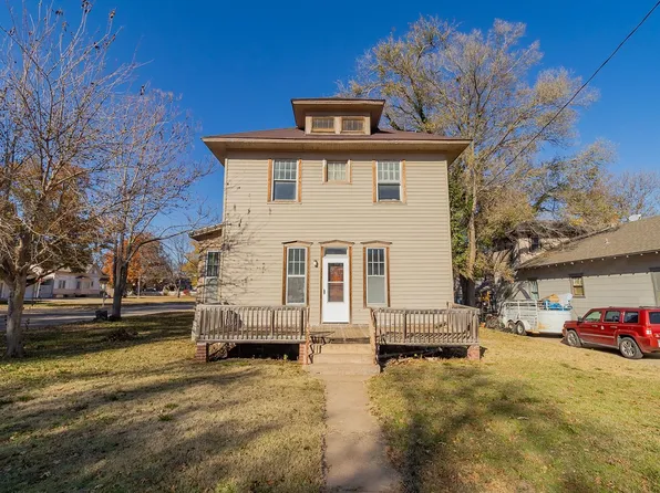 930 W Ash Ave, El Dorado, KS 67042