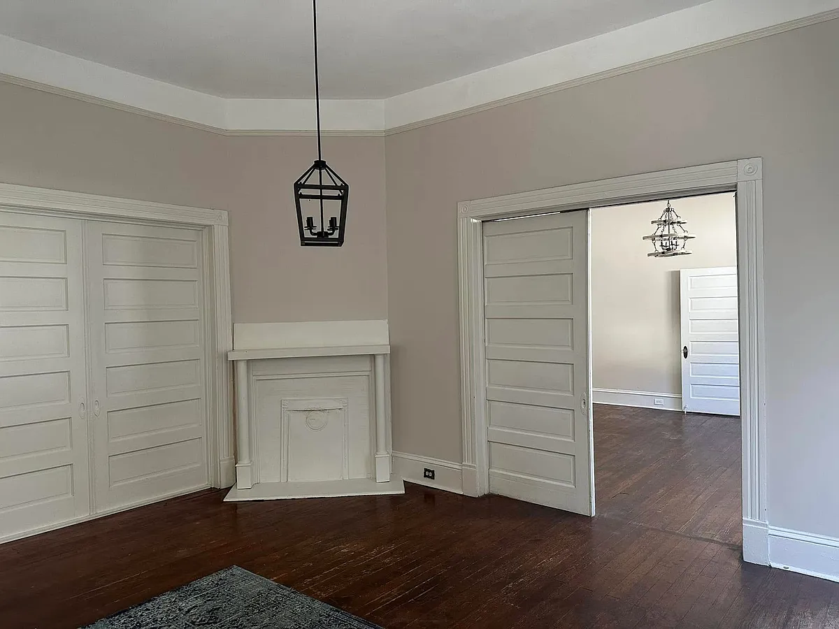 Building Photo - 2534 Napier Ave #R