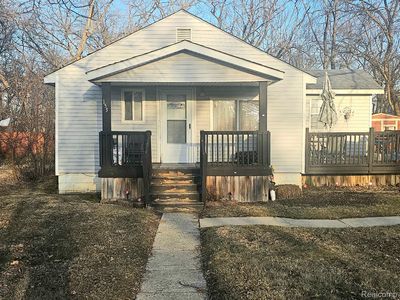 153 Russell St, Pontiac, MI, 48342