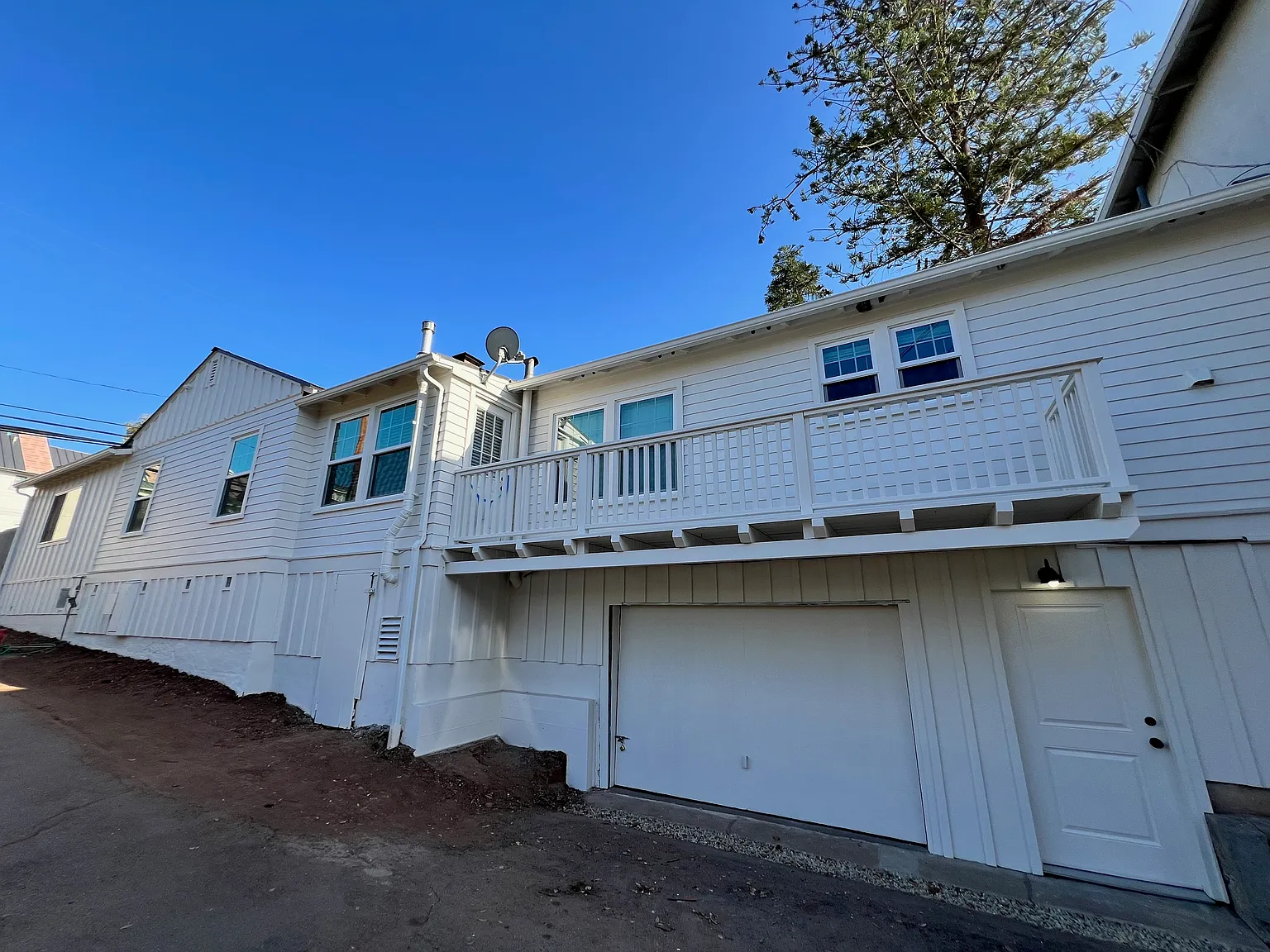 2 bed, $4,695 — Photo 3