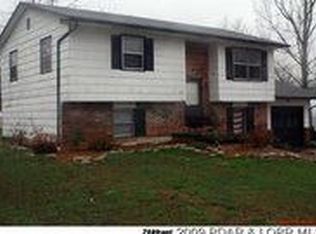708 Sunset Strip, Eldon, MO 65026