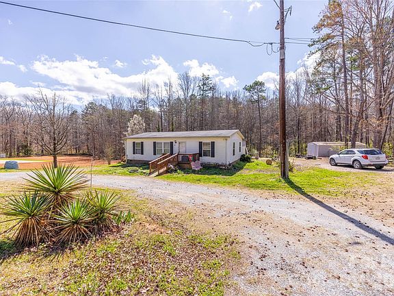 4th image of 6561 Lewis Rd