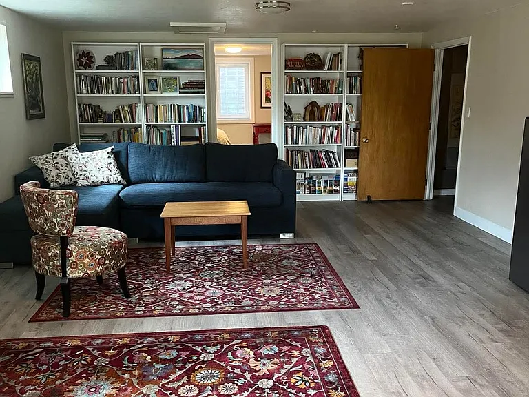 large private living room
can rent partially furnished or unfurnished