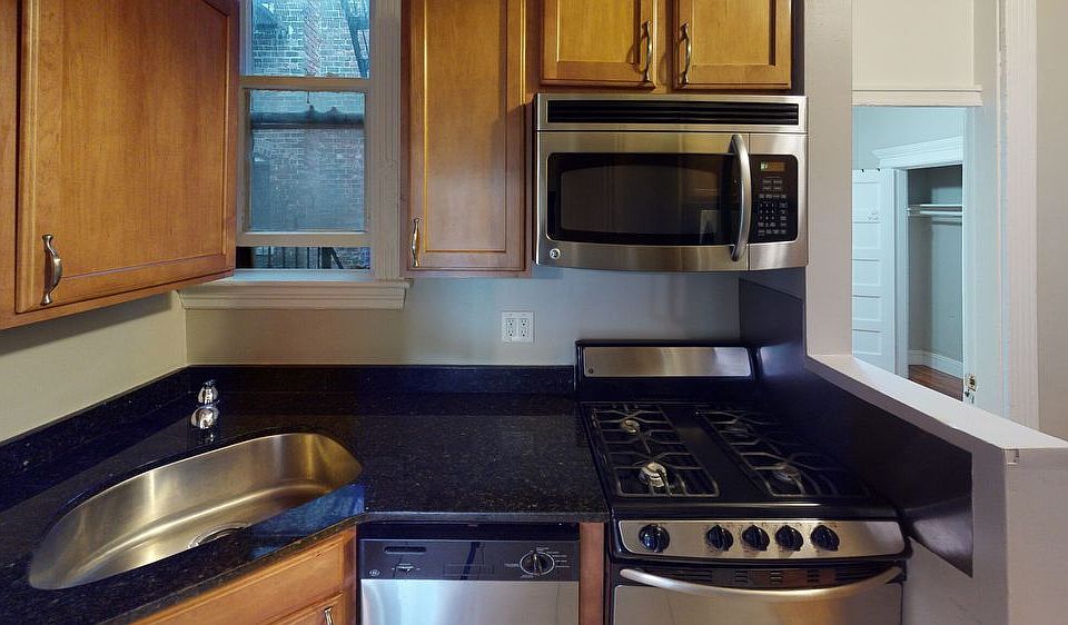 2nd image of 65 Burbank St #21-Z