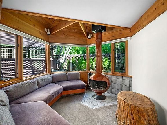 5th image of 1608 Bradford Rd