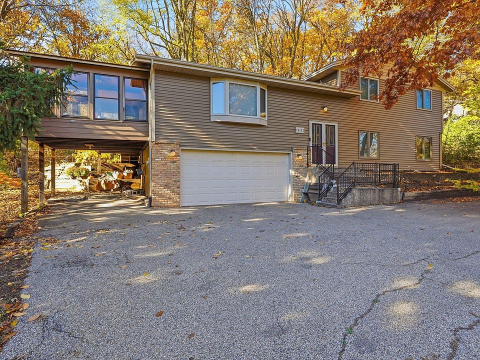 1st image of 14112 Bayview Cir NE