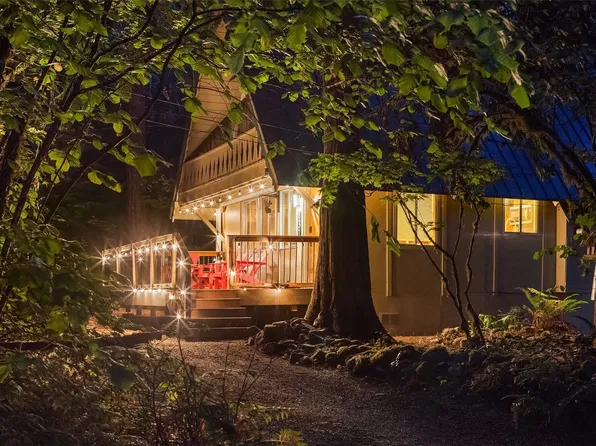 131 Timberline Drive W, Packwood, WA 98361