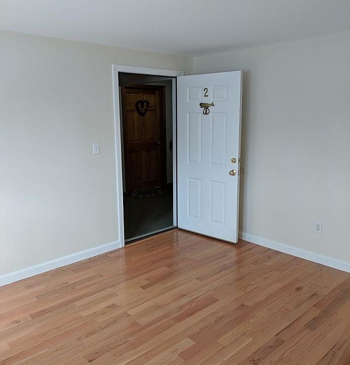 entrance living room 