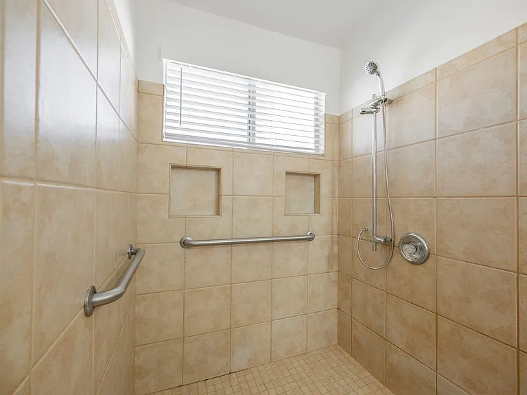 802 Airy Hill St — Photo 27