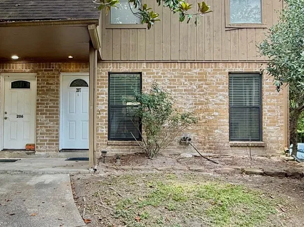 1011 Hamblen Rd APT 207, Kingwood, TX 77339