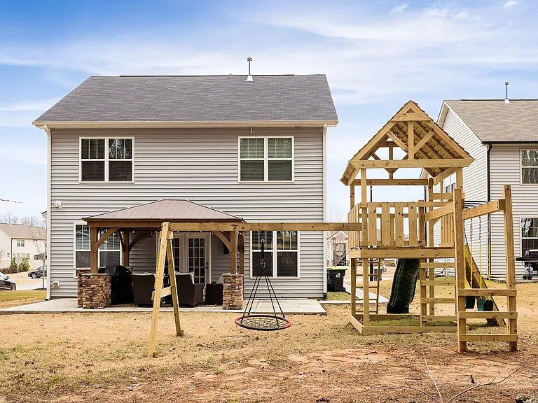 300 Hawksbill Dr — Photo 22