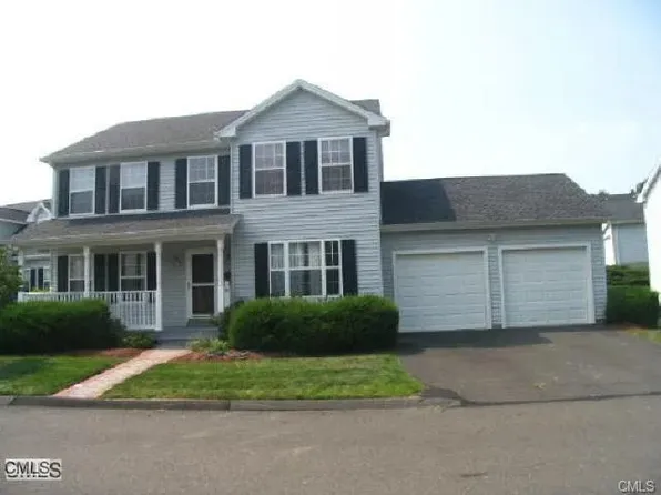 156 Palomino Pass, Trumbull, CT 06611