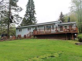 2796 N Pine Creek Rd, La Crescent, MN 55947