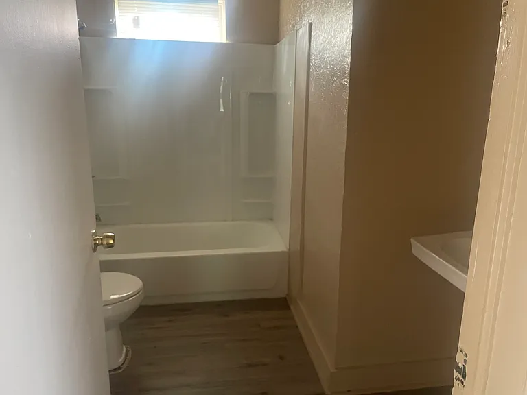 4397 Sullivan St — Photo 1