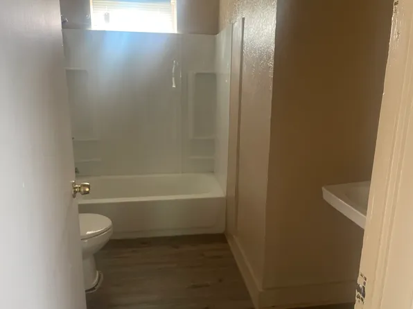 4397 Sullivan St, Beaumont, TX 77705