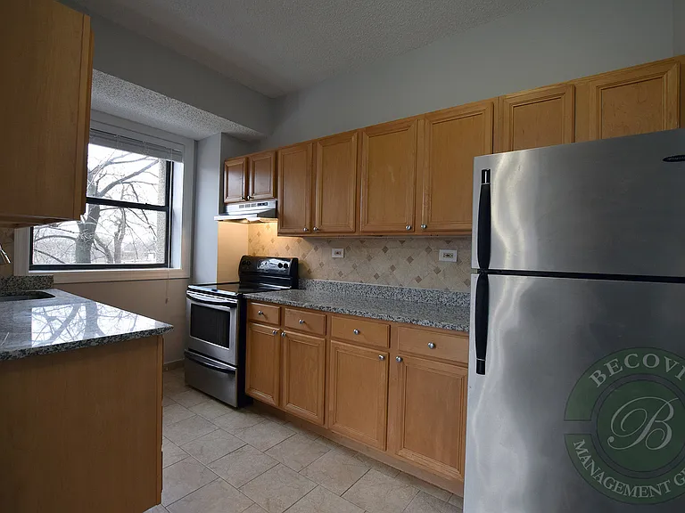 The Legacy HB at Clarendon Park — Photo 54