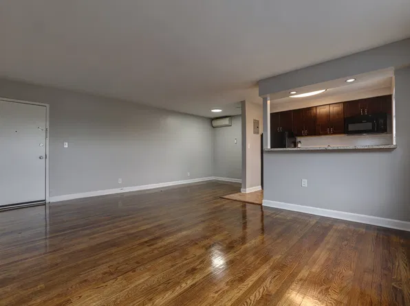 Windsor Apartments