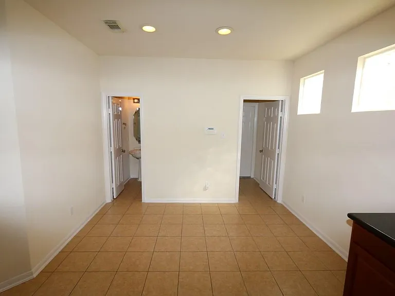 7555 Autumn Sun Dr — Photo 6