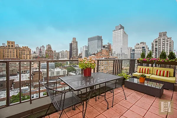 Sold by Halstead Real Estate | media 8