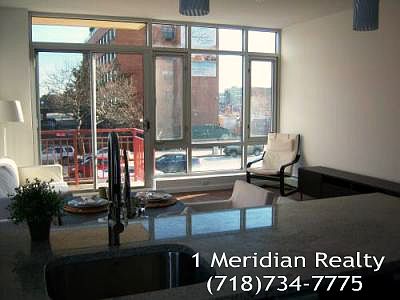 3rd image of 3175 Emmons Ave #3B