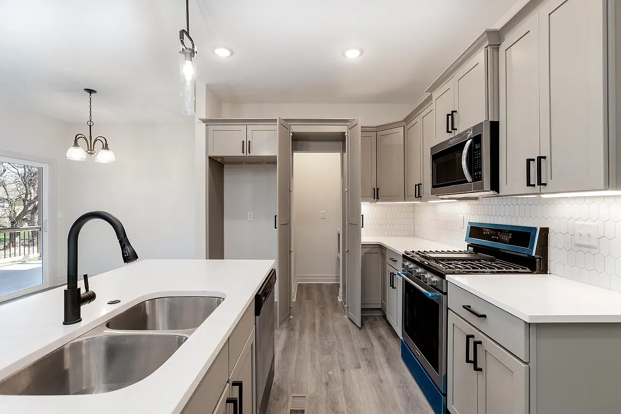 10422 West Graber Circle - 1 — Photo 4