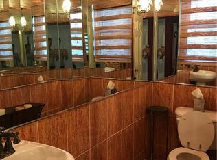 1186 Clove Rd, Staten Island, NY 10301