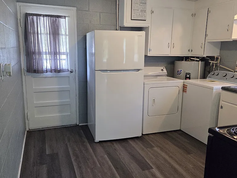 8412 Shilling St — Photo 1