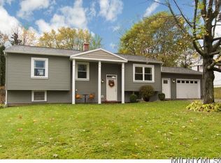 16 Redwood Ave, Whitesboro, NY 13492