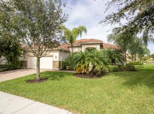 9621 Cobalt Cove Cir, Naples, FL 34120
