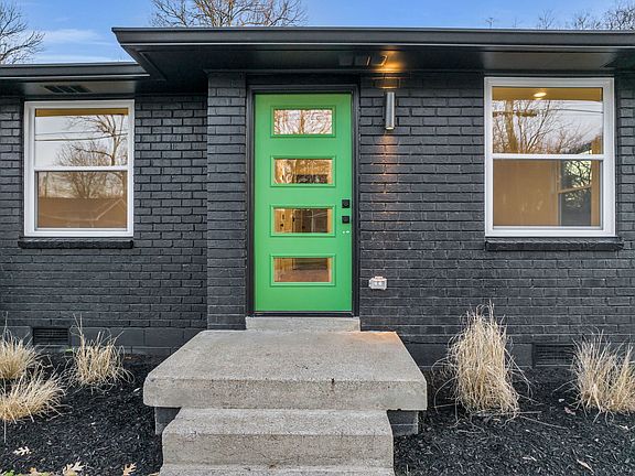 4th image of 293 Nokes Dr