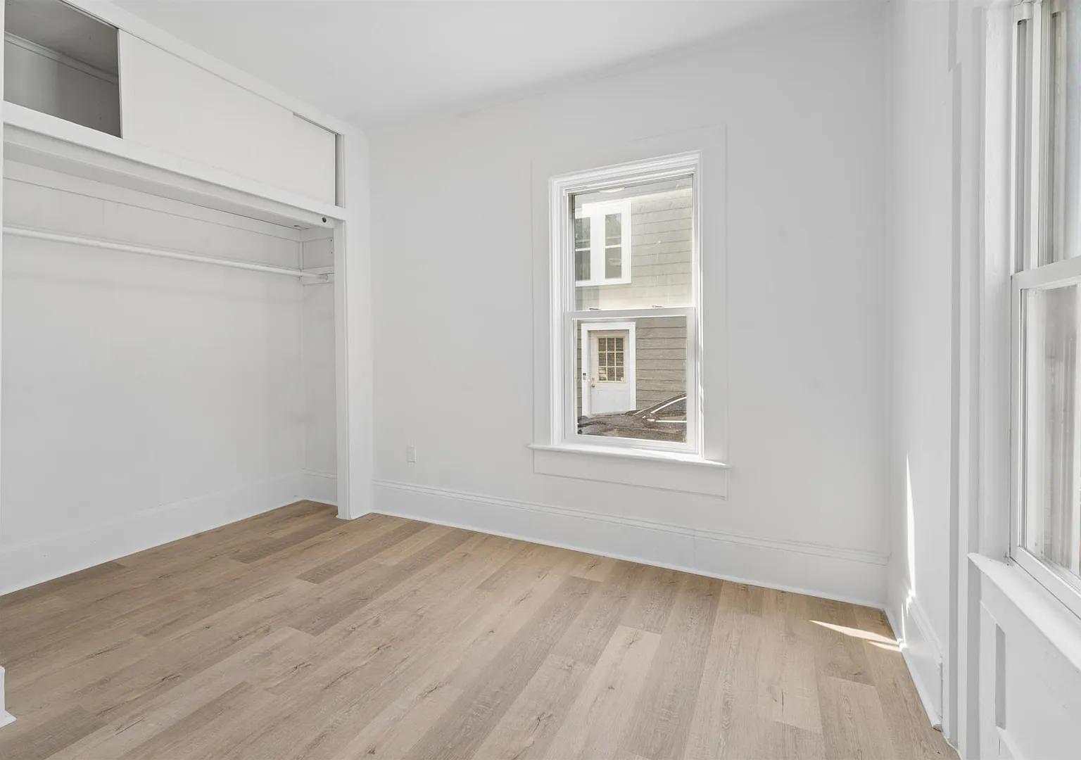 2 bed, 850 sqft, $1,150 — Photo 3