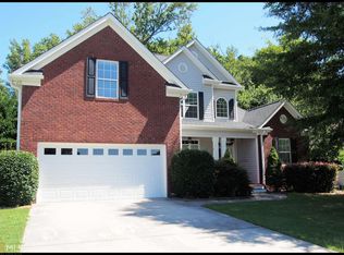 230 Millbrook Village Dr, Tyrone, GA 30290