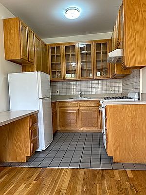 5th image of 1546 Madison Ave APT 3C