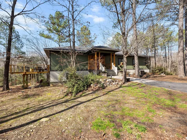 218 Saponi Trl, Fuquay Varina, NC 27526