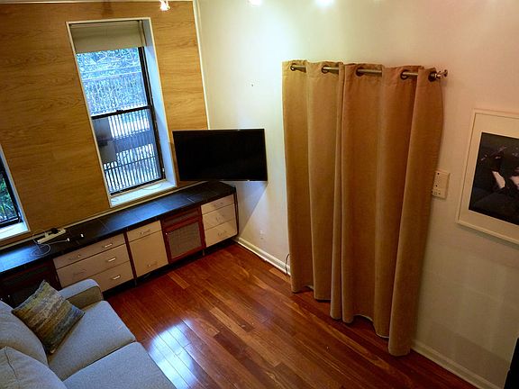 3rd image of 512 E 11th St #100