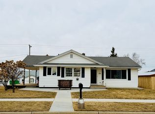 1009 30th Ave, Monroe, WI 53566