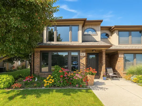 222 Harbor Dr #78, Ludington, MI 49431