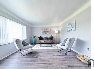 5445 Lee Rd, Maple Heights, OH 44137