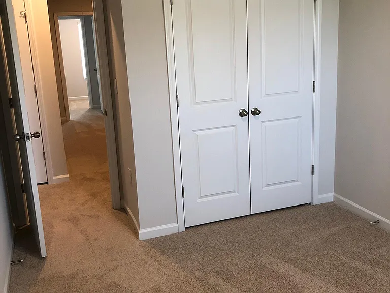 318 Bisham Ct — Photo 12